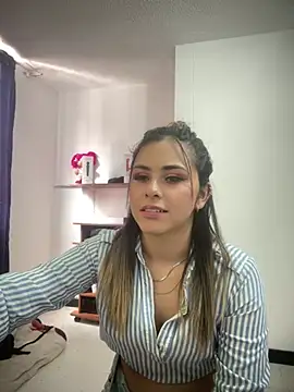 pamelao online show from February 13, 7:31 pm