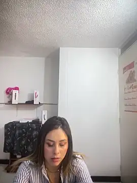 pamelao online show from February 13, 10:33 pm