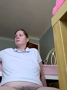 xxSexyBushLinnxx online show from January 21, 11:46 am