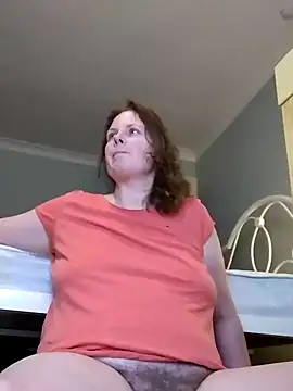 xxSexyBushLinnxx online show from January 13, 7:42 pm