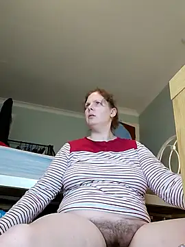 xxSexyBushLinnxx online show from March 7, 9:17 pm