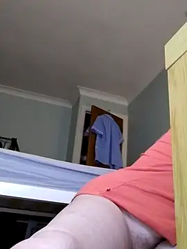 xxSexyBushLinnxx online show from February 23, 8:11 pm