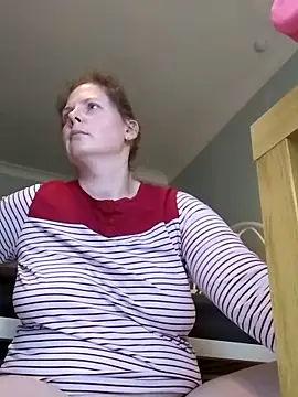 xxSexyBushLinnxx online show from December 11, 8:18 pm