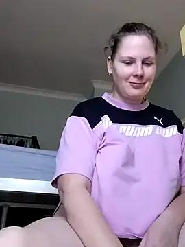 xxSexyBushLinnxx online show from February 26, 12:05 pm