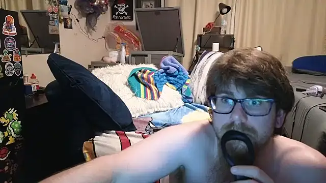 Snapshot of LovelyGreekDick6 chatting on October 14, 8:04 am LovelyGreekDick6 online show from October 14, 8:04 am