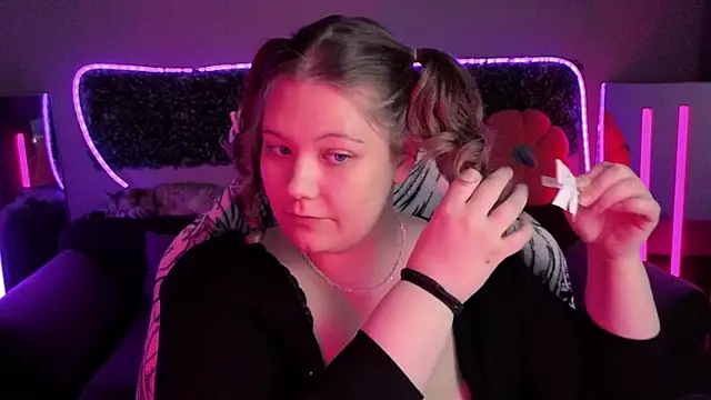 DjennaPalme online show from November 27, 3:40 am