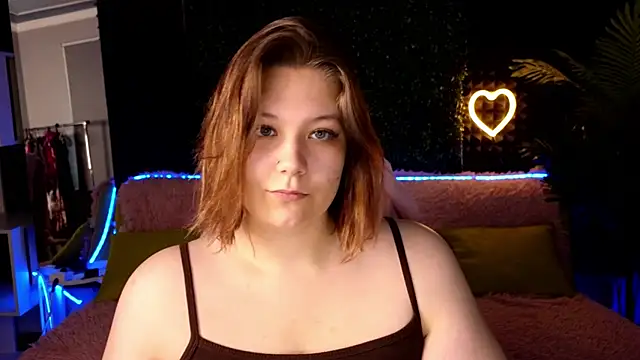 DjennaPalme online show from September 29, 1:34 am
