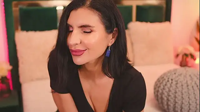 XeniaBlu online show from February 9, 12:14 pm