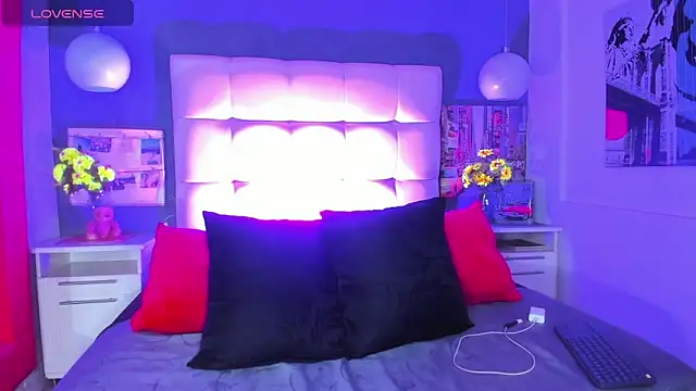 cinthya walker1 online show from February 13, 12:16 pm