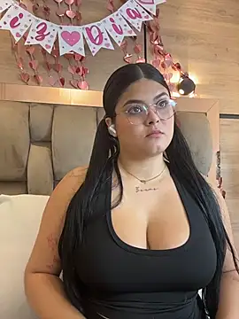 im mou  online show from February 11, 12:49 pm