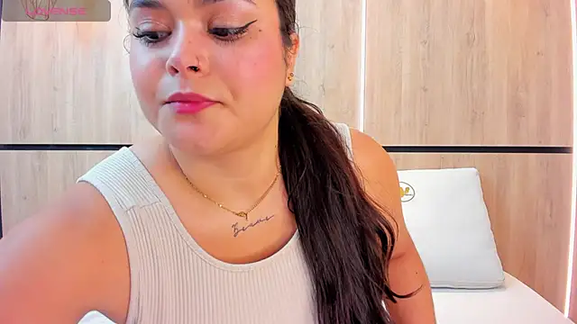 im mou  online show from March 11, 12:50 pm