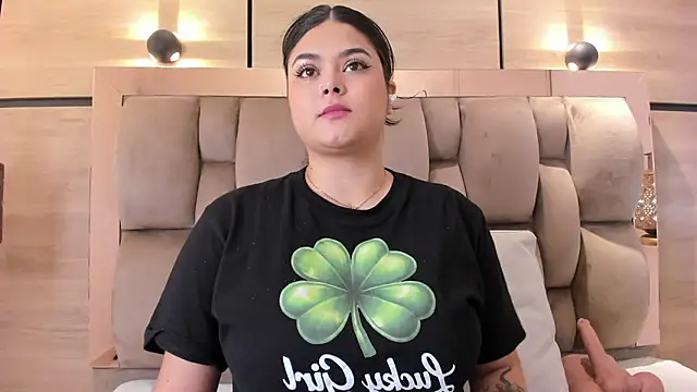 im mou  online show from March 17, 12:52 pm