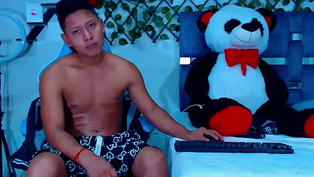 Hakim prettynigg online show from November 7, 3:49 pm