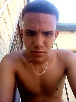 Snapshot of Linex06 chatting on February 27, 11:10 am Linex06 online show from February 27, 11:10 am