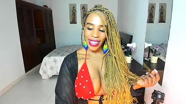 TAYLORR778 online show from February 5, 2:02 pm