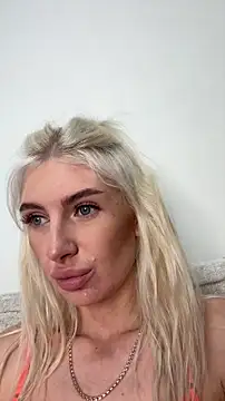 Mia Roxie online show from November 5, 2:47 am