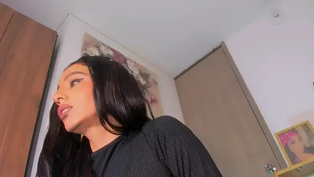 Snapshot of Ariadna-07 chatting on December 22, 3:33 am Ariadna-07 online show from December 22, 3:33 am