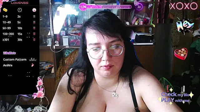 LeonaHarrison online show from March 10, 5:11 am