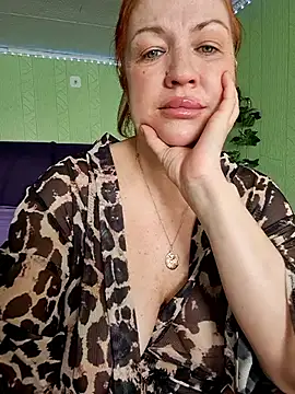 KiraXTender online show from February 5, 3:46 am