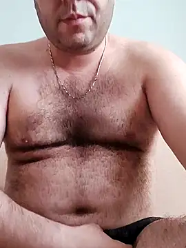 Snapshot of fraud705 chatting on December 15, 11:27 am fraud705 online show from December 15, 11:27 am