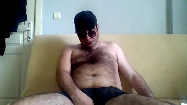 fraud705 online show from May 24, 3:45 pm