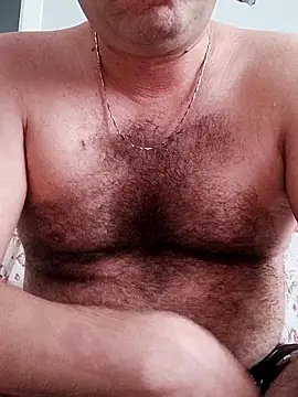 Snapshot of fraud705 chatting on October 8, 12:39 pm fraud705 online show from October 8, 12:39 pm