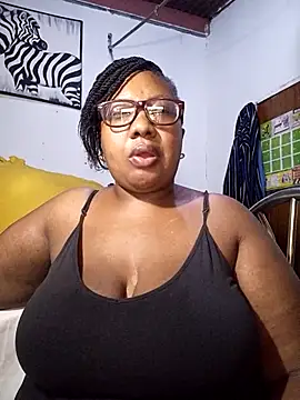 YELLOW BONE online show from February 10, 8:30 pm