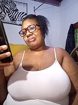 YELLOW BONE online show from March 19, 8:42 pm