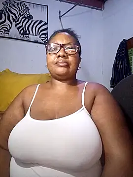 YELLOW BONE online show from March 21, 8:57 pm