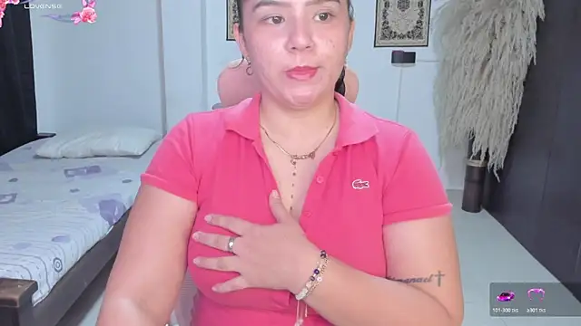 ibeth diaz online show from December 14, 2:29 am