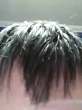 Snapshot of tores992 chatting on December 6, 12:40 am tores992 online show from December 6, 12:40 am