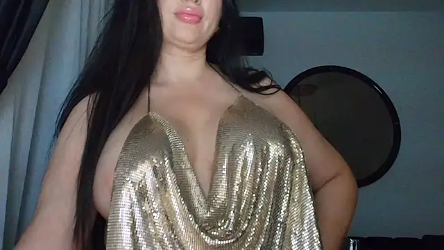 Snapshot of ASSYA chatting on June 19, 8:25 pm ASSYA online show from June 19, 8:25 pm