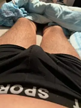 spritzerboy23 online show from March 29, 4:36 am