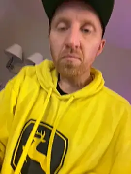 b1gd1ckg1nger86 online show from February 12, 9:11 pm