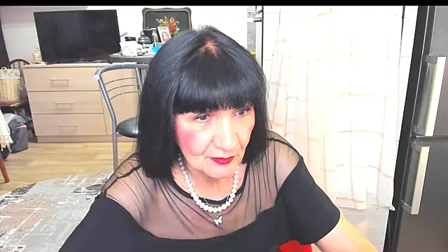 Snapshot of Tina_Joness chatting on February 27, 8:53 pm Tina Joness online show from February 27, 8:53 pm