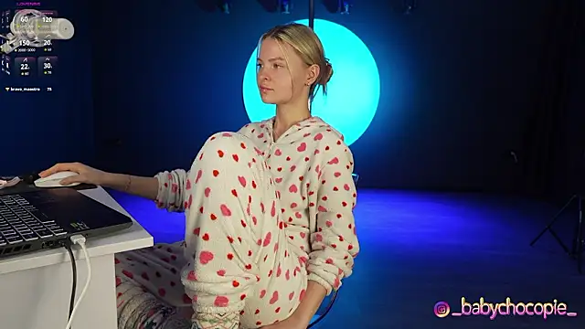 Masha 2002 online show from February 7, 10:07 pm