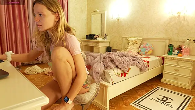 Masha 2002 online show from October 12, 7:04 pm