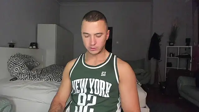 paulblack21 online show from November 21, 7:57 pm