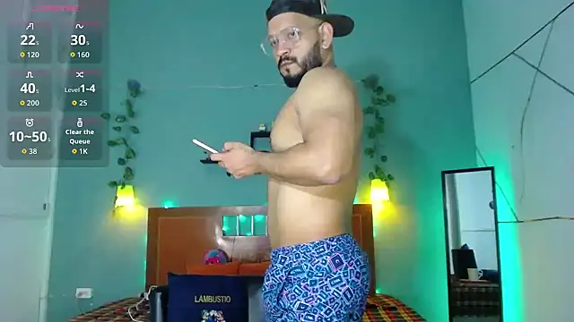 Snapshot of dann_big chatting on December 15, 5:52 pm dann big online show from December 15, 5:52 pm