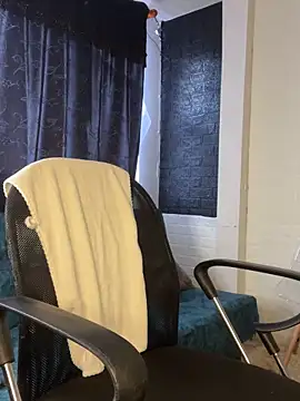 Pamelalancastersian online show from September 30, 8:48 pm