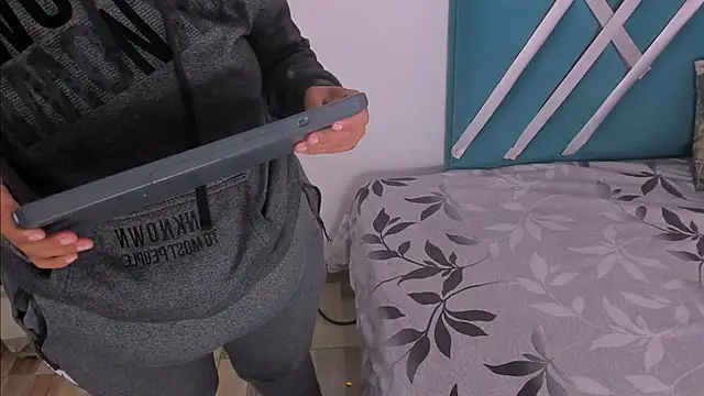 veronica salas online show from March 8, 11:57 am