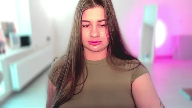 JuicyHelenX online show from June 16, 1:11 pm