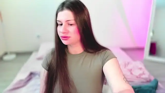 JuicyHelenX online show from June 20, 7:35 am
