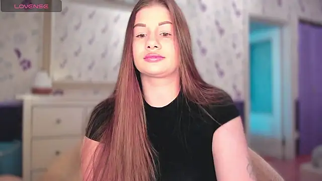 JuicyHelenX online show from October 5, 1:24 pm