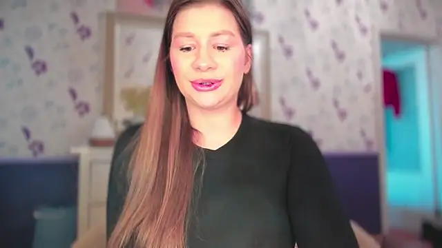 JuicyHelenX online show from September 24, 11:06 am