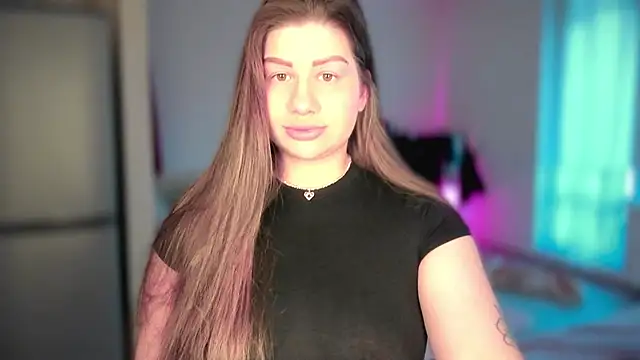 Snapshot of JuicyHelenX chatting on April 24, 4:31 pm JuicyHelenX online show from April 24, 4:31 pm