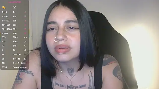 val bardot online show from April 7, 10:33 pm