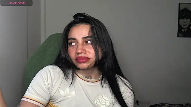 val bardot online show from March 19, 3:12 pm