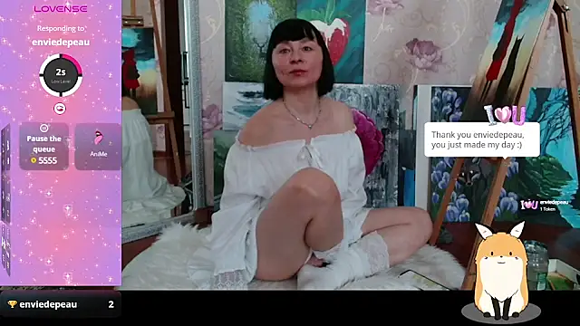 Snapshot of secret_library chatting on February 12, 5:37 am secret library online show from February 12, 5:37 am