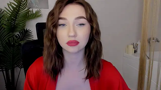 GracefulLook online show from February 15, 1:42 am